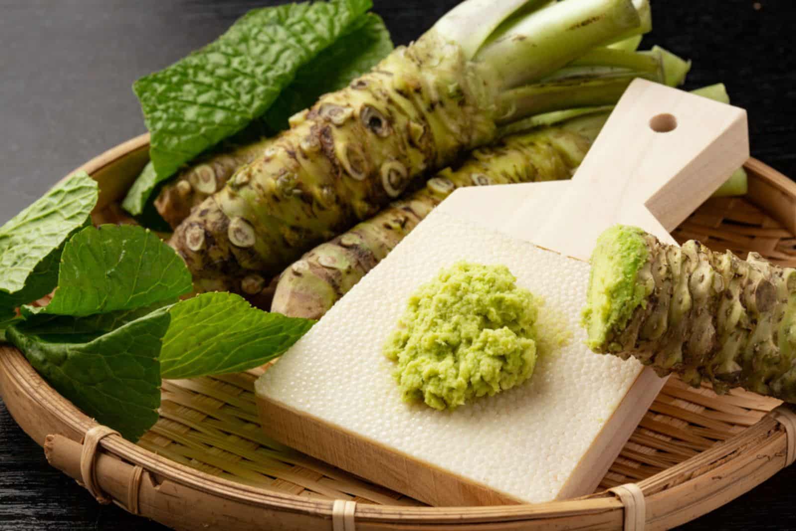 Japanese Wasabi Grated with Strawberry gravel