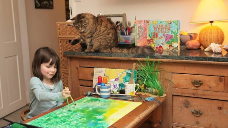 6-Year-Old Girl With Autism And Her Pet Cat Share An Unbreakable Bond