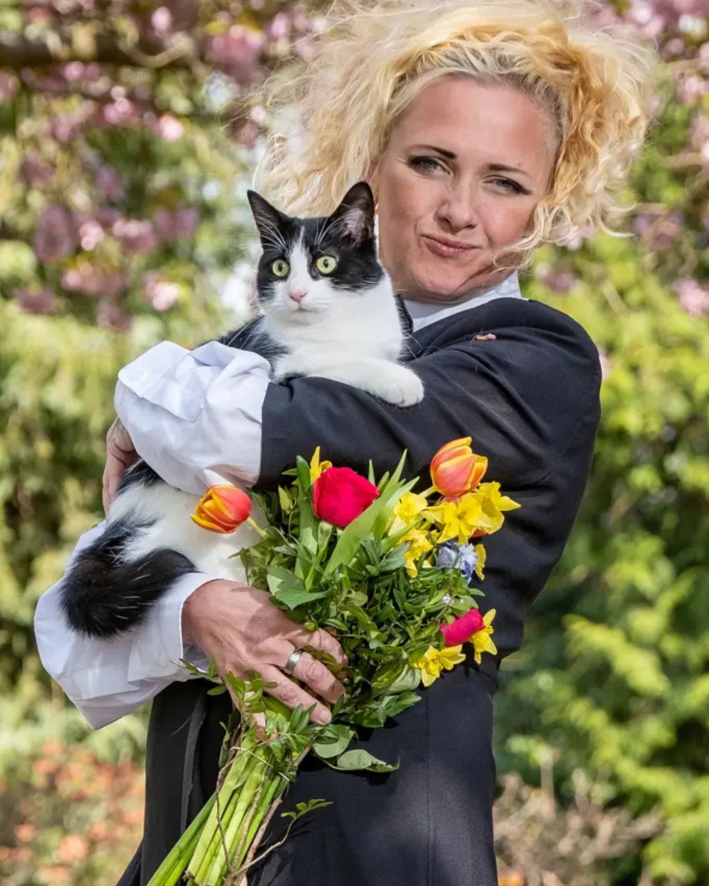 bride and cat