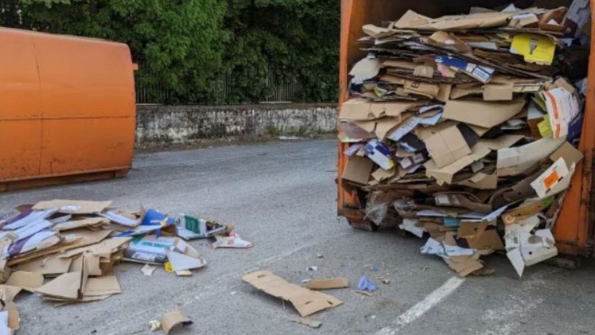 New Jersey Workers Hear Frantic Cries