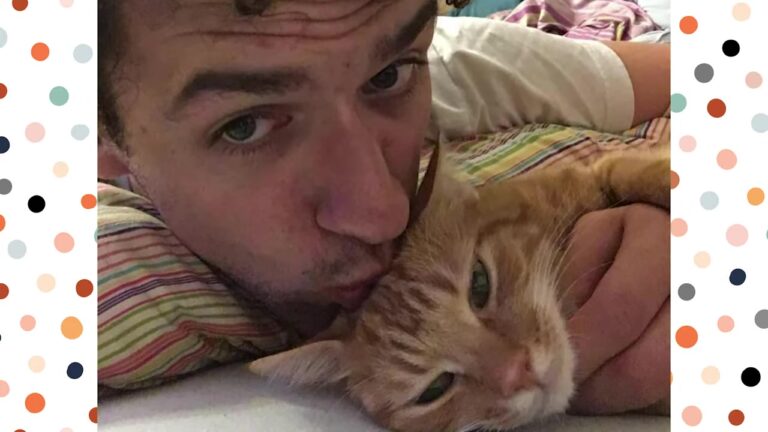 Virginia Cat Never Stops Yelling At His Owner, But Their Bond Holds A Touching Secret